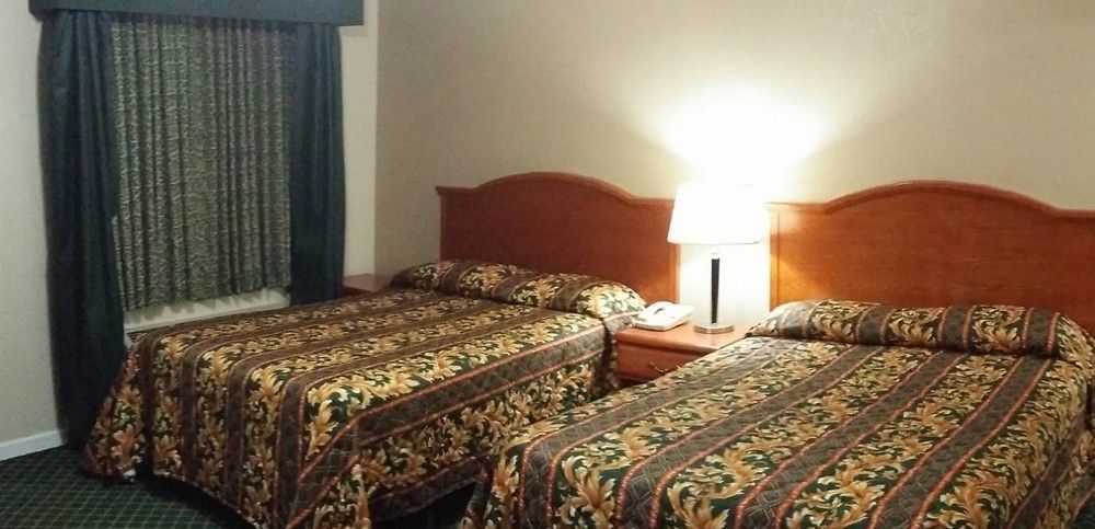 Country Inn Motel Oakdale 외부 사진